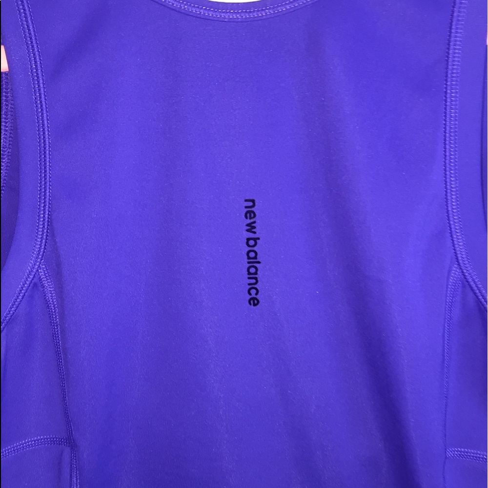 New Balance Tank Topππ»ββοΈππ»ββοΈππ»ββοΈ - Picture 4 of 4